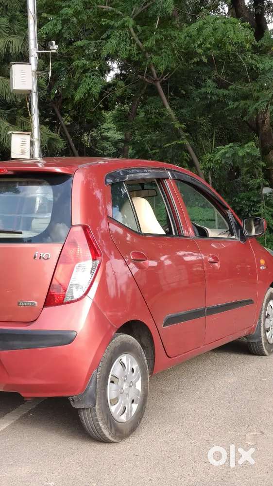 Hyundai I10 Sportz 1.2 2010 Petrol