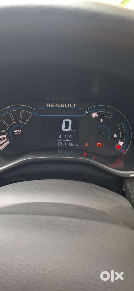 Renault Triber Rxz, 2019, Petrol