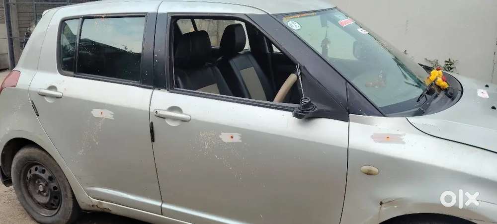 Maruti Suzuki Swift Vxi 2011