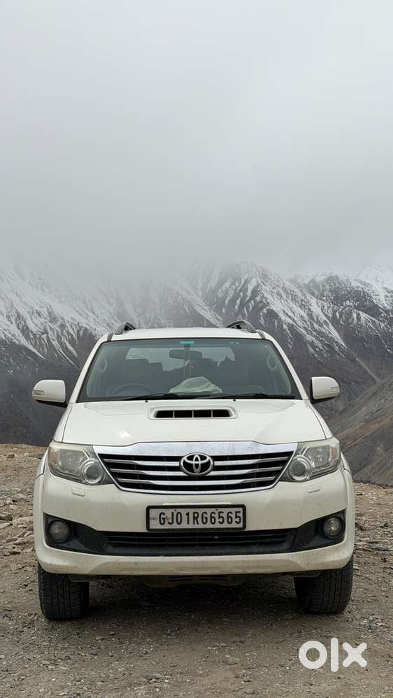 Toyota Fortuner 3.0 Diesel 2014
