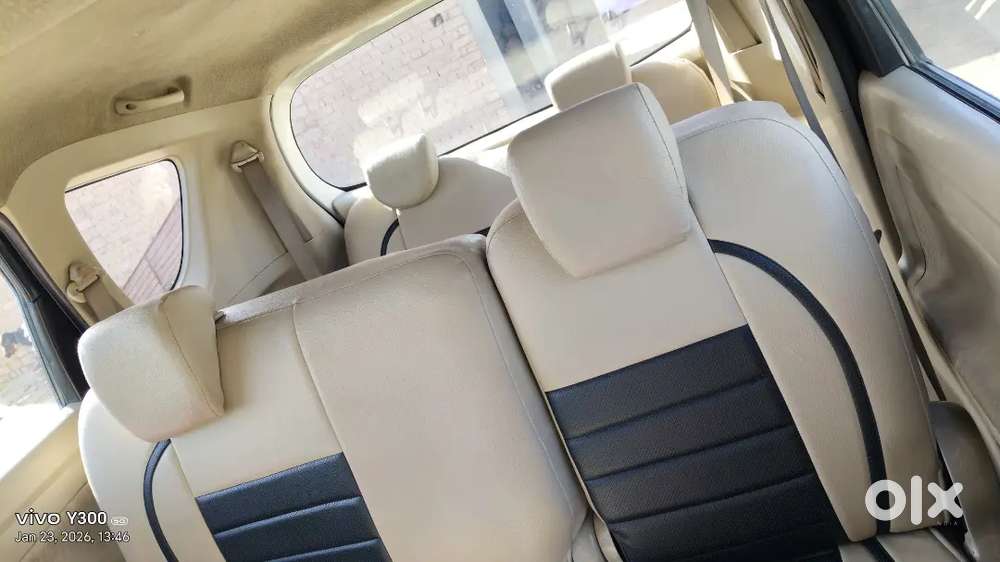 2015 Maruti Suzuki Ertiga डीज़ल मैन्युअल