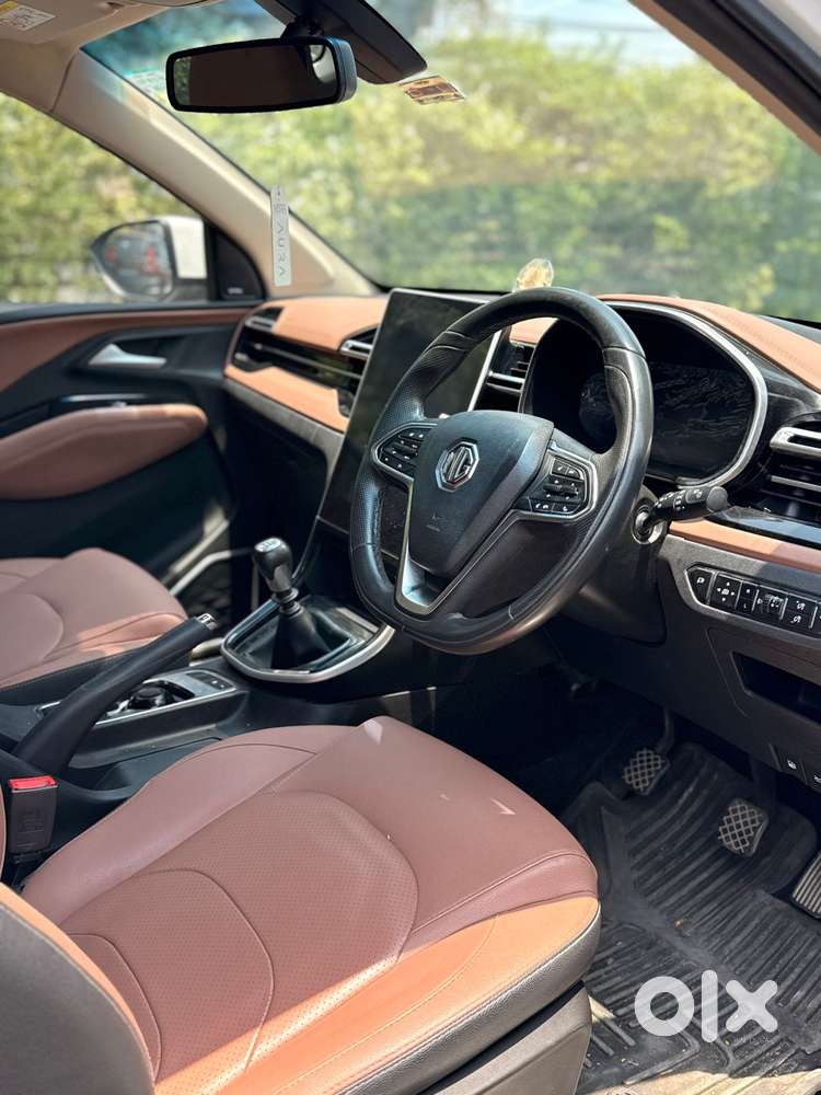 Mg Hector Plus Sharp Pro Blackstorm 2.0 Turbo Diesel 7 Str, 2023, Di..