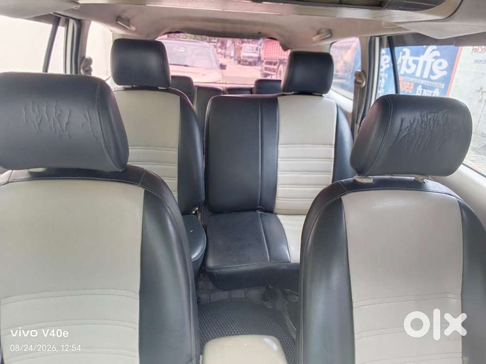 Toyota Innova 2.5 G (diesel) 8 Seater, 2012, Diesel
