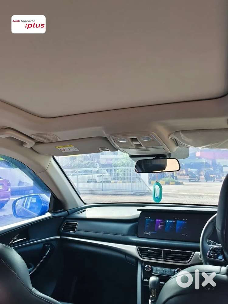 Mahindra Xuv700 2.2 Ax 7 Diesel At Luxury Pack Str, 2025, Diesel
