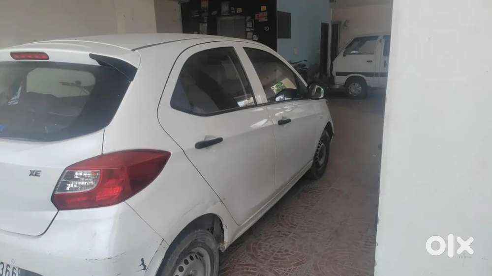 Tata Tiago 1.2 Revotron Xe 2020