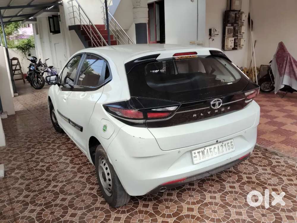 Tata Altroz 2021 Lpg 126000 Km Driven