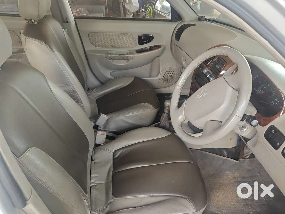 Hyundai Accent Hatchback 2010