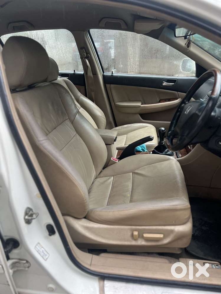 Honda Accord 2.4 Elegance Manual, 2007, Cng & Hybrids