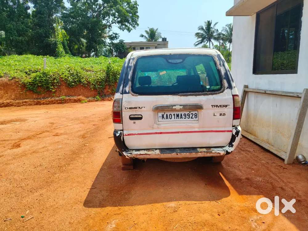 Chevrolet Tavera 2005