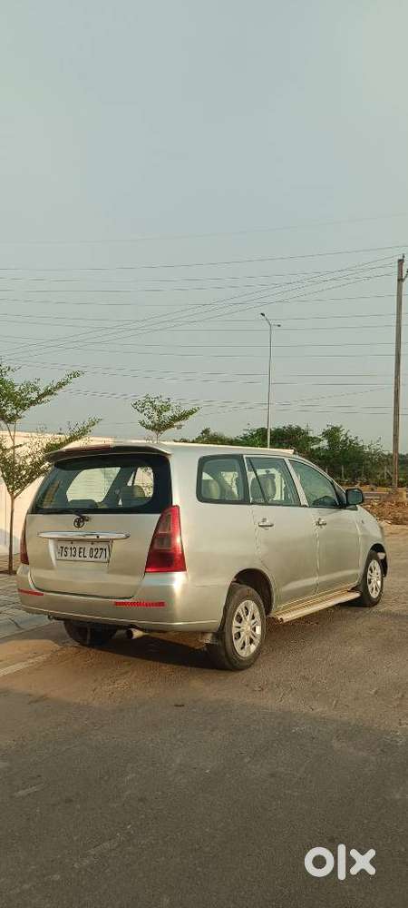 Toyota Innova Crysta 2.4 V, 2007, Diesel