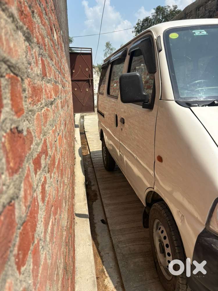 Maruti Suzuki Eeco Petrol Good Condition