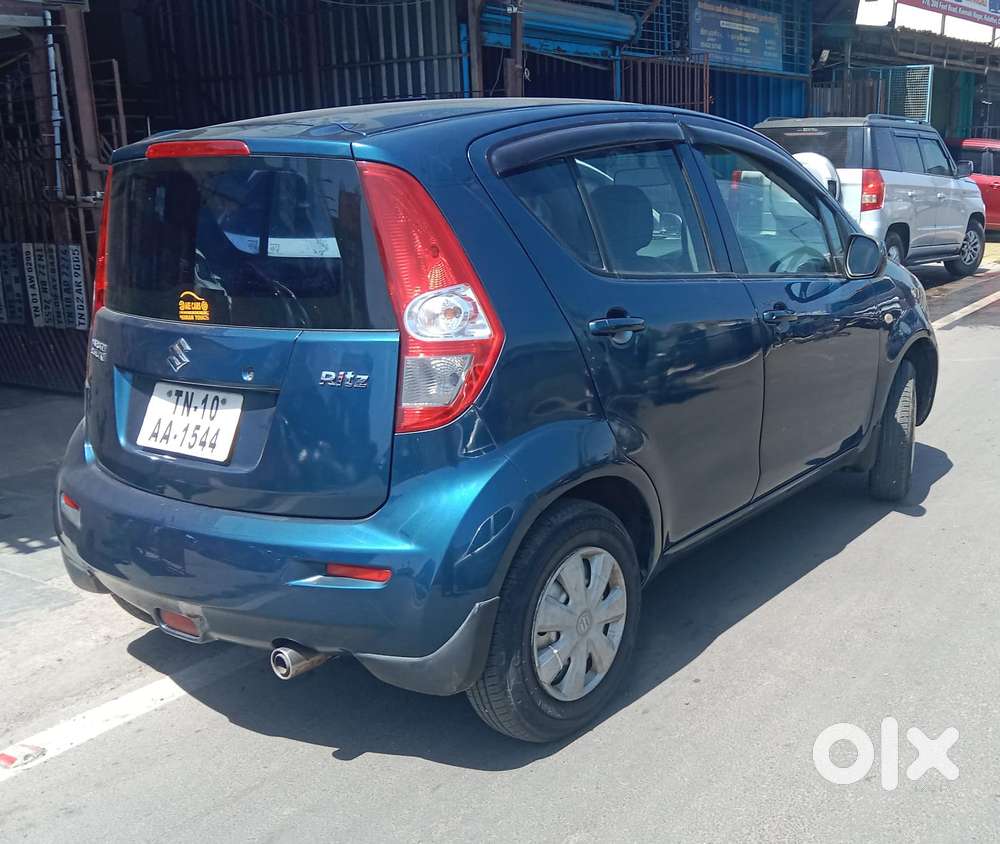 Maruti Suzuki Ritz Lxi, 2010, Petrol