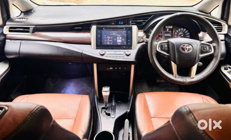 Toyota Innova Crysta 2.8z Automatic, 2018, Diesel
