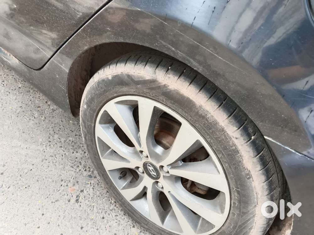 Hyundai Fluidic Verna 2014
