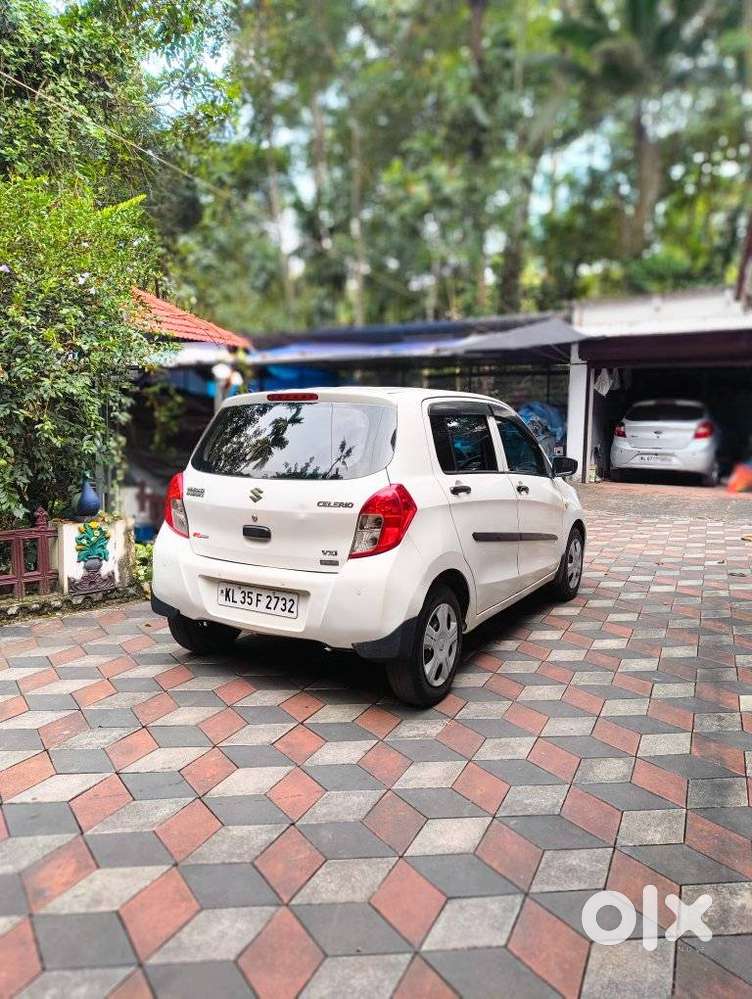 Maruti Suzuki Celerio Vxi At, 2014, Petrol