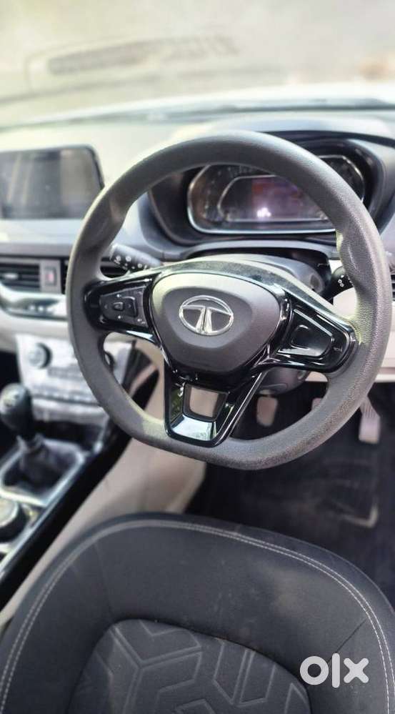 Tata Nexon 1.5 Revotorq Xz Plus, 2022, Petrol