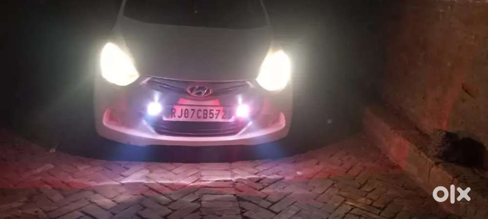 Hyundai Eon 2014 Lpg 98000 Km Driven