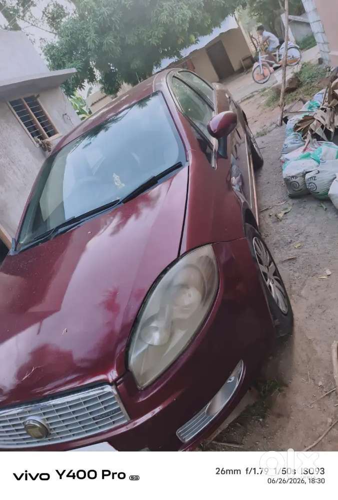 Fiat Linea Emotion 2010 Diesel Car