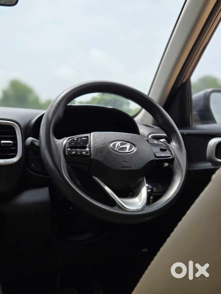 Hyundai Venue S Turbo Dct, 2019, Petrol