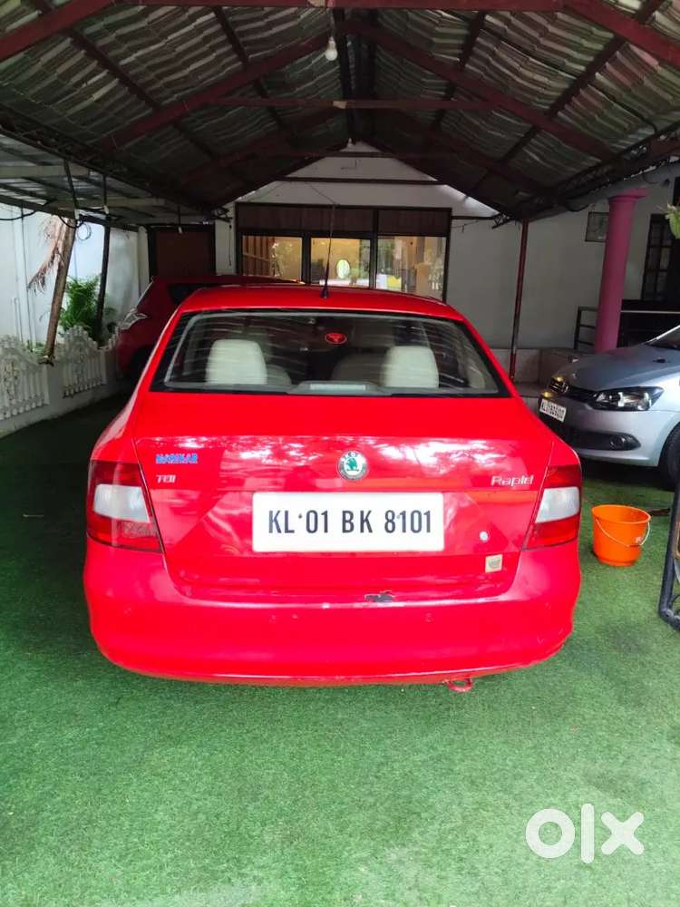 Skoda Rapid Red Color . Doctor Owned,best Condition.all Services Done