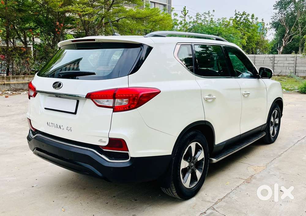 Mahindra Alturas G4 4wd At, 2020, Diesel