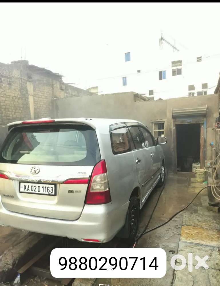 Toyota Innova 2006 Diesel 150000 Km Driven
