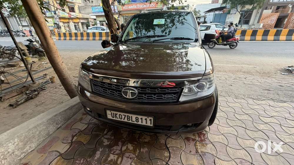 Tata Safari Storme 2015 Diesel Manual Year