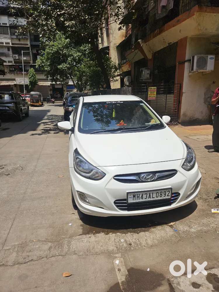 Hyundai Fluidic Verna 2012