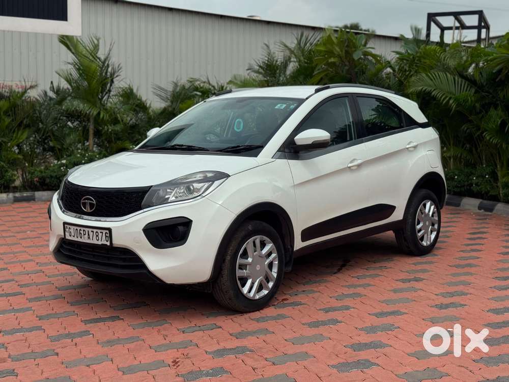 Tata Nexon 1.2 Revotron Xz, 2019, Petrol