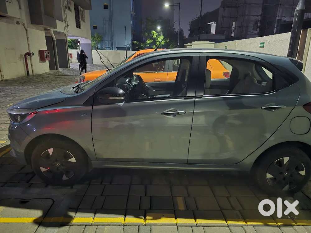 Unused Vehicle, Brand New Condition - Top Variant