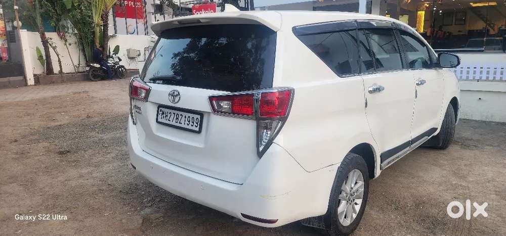 Toyota Innova Crysta 2019