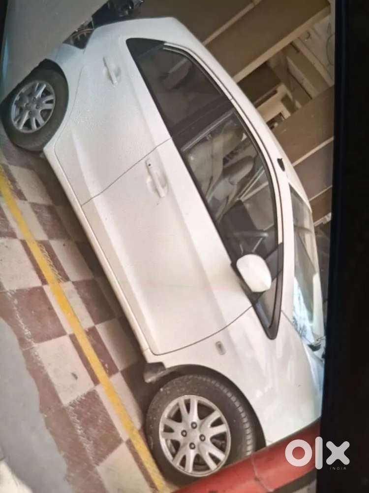 Well Maintain Honda Brio 2013 Petrol+cng Autometic Car
