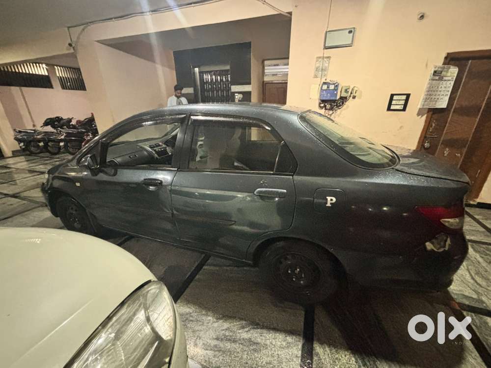 Honda City Petrol 2005 Mainly For Exchange