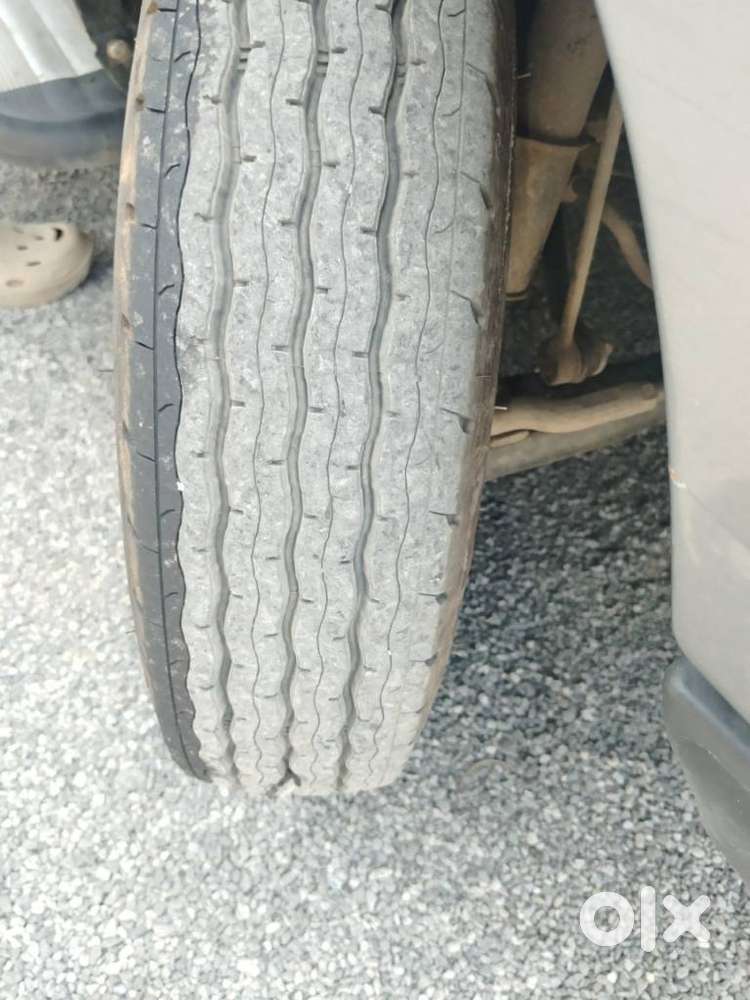 Maruti Suzuki Eeco 5 Str Ac (o), 2017, Petrol