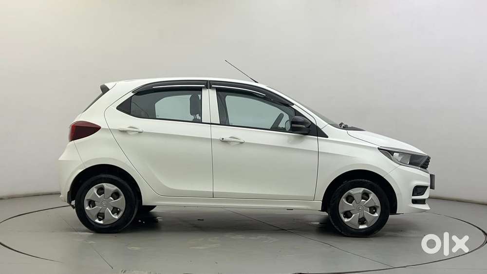 Tata Tiago 1.2 Revotron Xt Cng, 2022, Cng & Hybrids