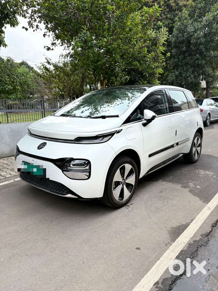 Mg Windsor Ev Essence, 2024, Electric