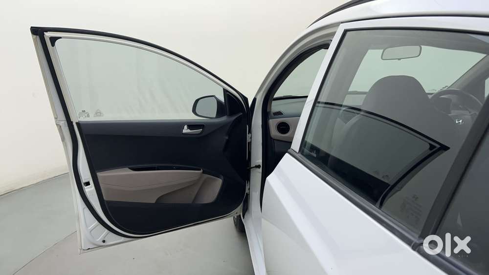 Hyundai Grand I10 1.2 Kappa Sportz, 2014, Petrol