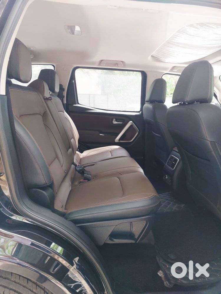 Mahindra Scorpio N Z8 Petrol At 7 Str, 2023, Petrol