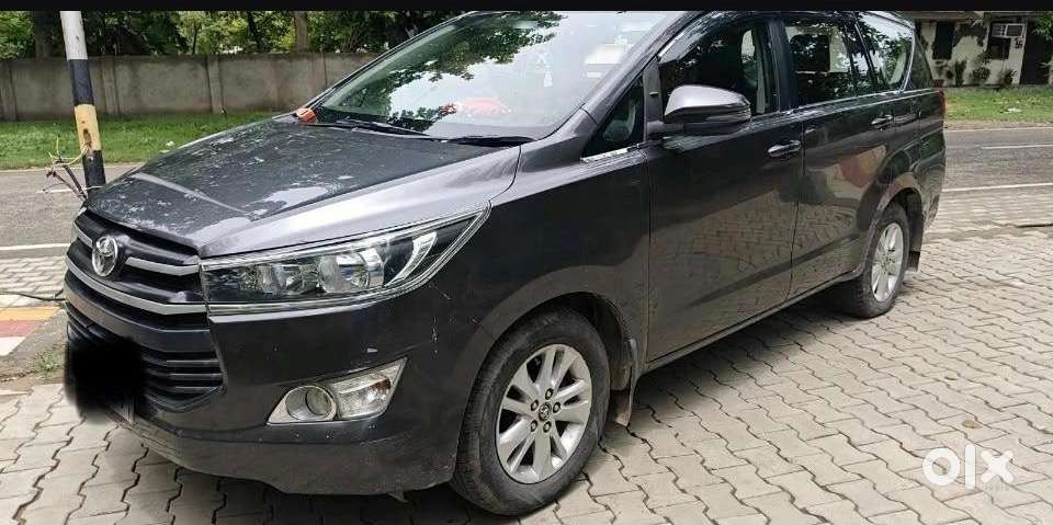 Toyota Innova Crysta 2018 129900 Km Driven
