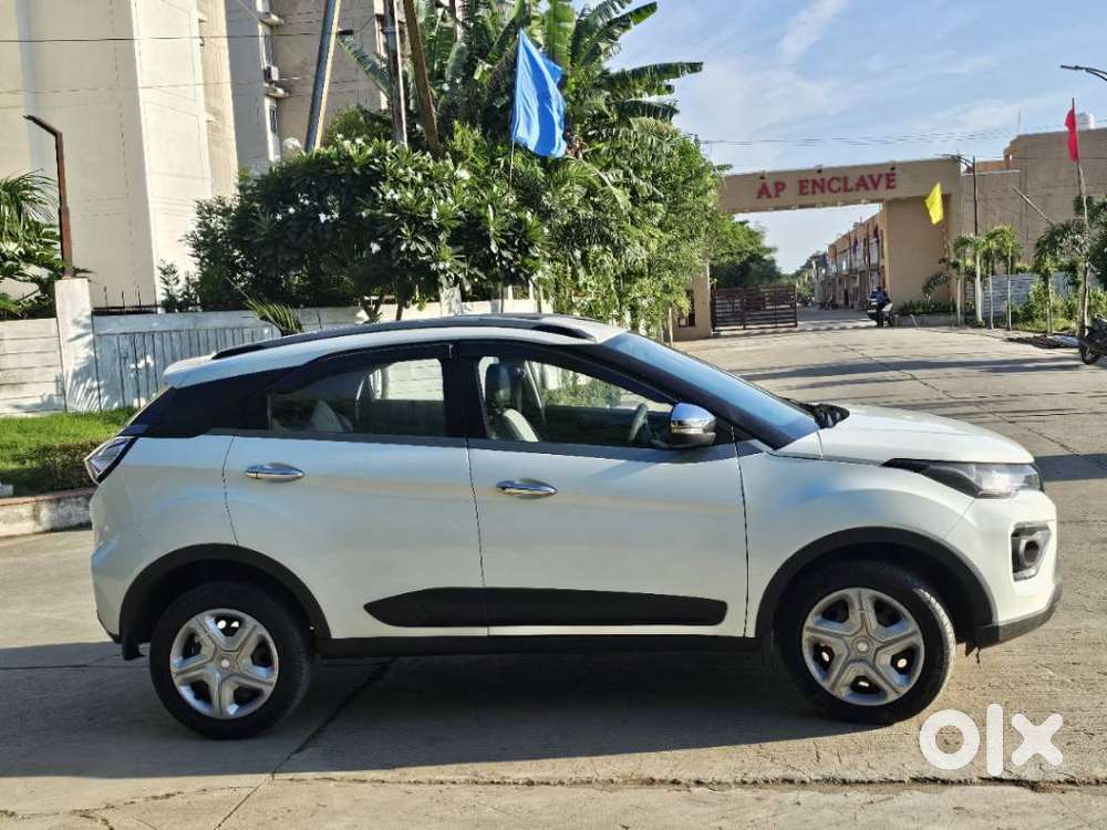 Tata Nexon 1.5 Revotorq Xm (s), 2021, Diesel