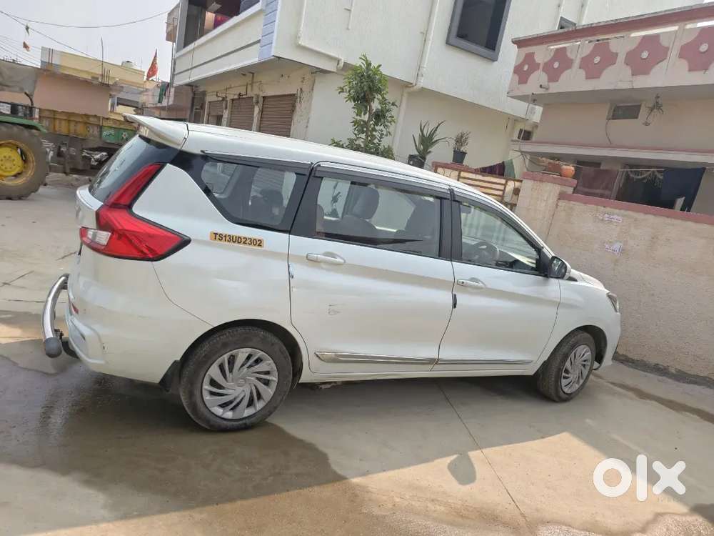 Maruti Suzuki Ertiga 2024 Cng & Hybrids 97000 Km Driven