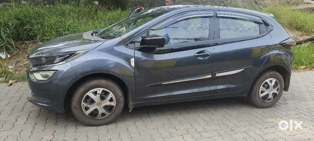 Tata Altroz 2021 Petrol 28000 Km Driven