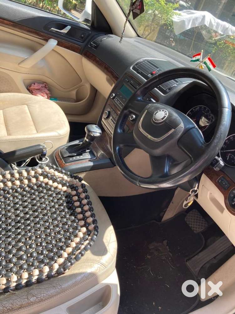 Skoda Laura 2012