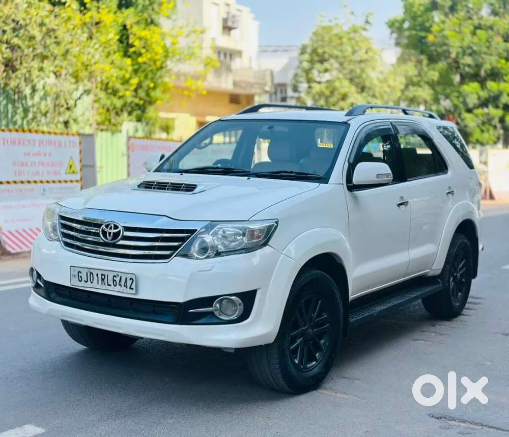 Toyota Fortuner, 2015, Diesel