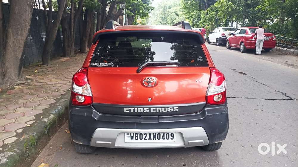 Toyota Etios Cross 1.2l G, 2018, Petrol