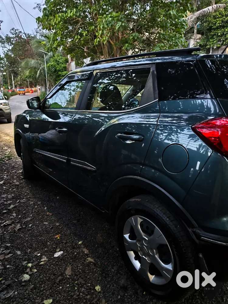 Mahindra Xuv300 Turbosport 2022 Petrol 30000 Km Driven Trivandrum