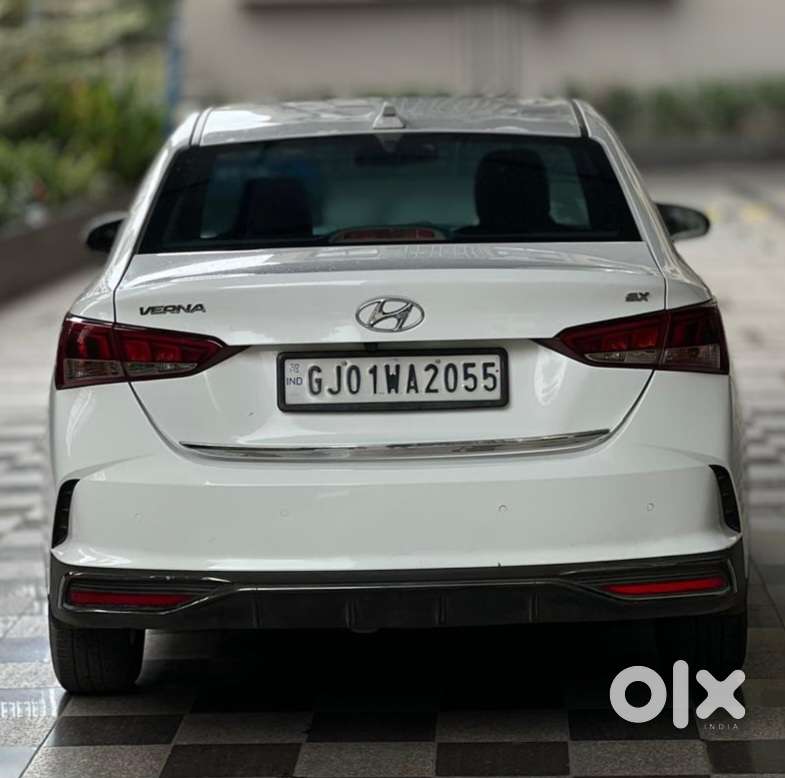 Hyundai Verna 1.5 Sx Vtvt Ivt, 2021, Petrol