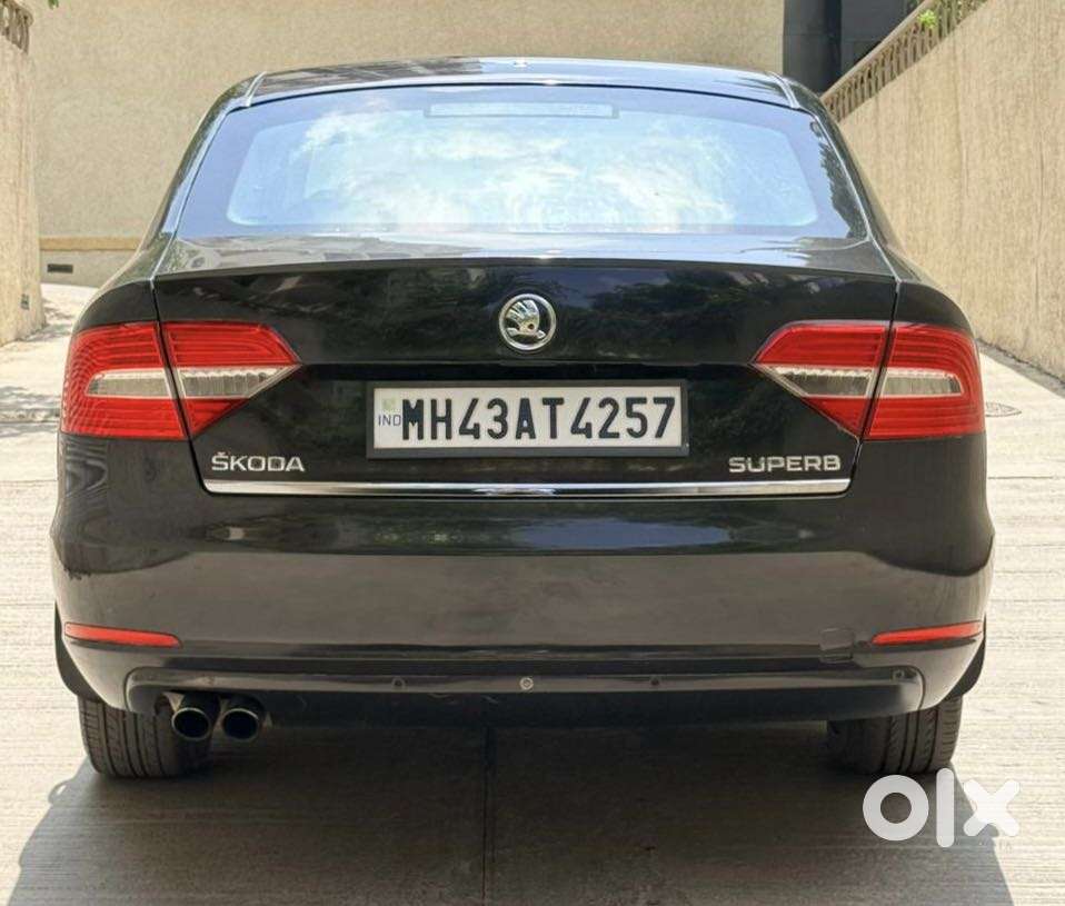 Skoda Superb Elegance Tdi 2.0 At, 2015, Diesel
