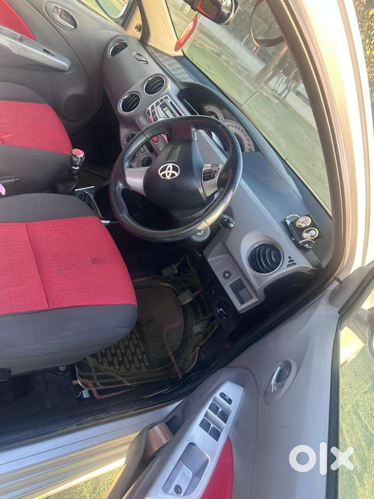 Toyota Etios 2011