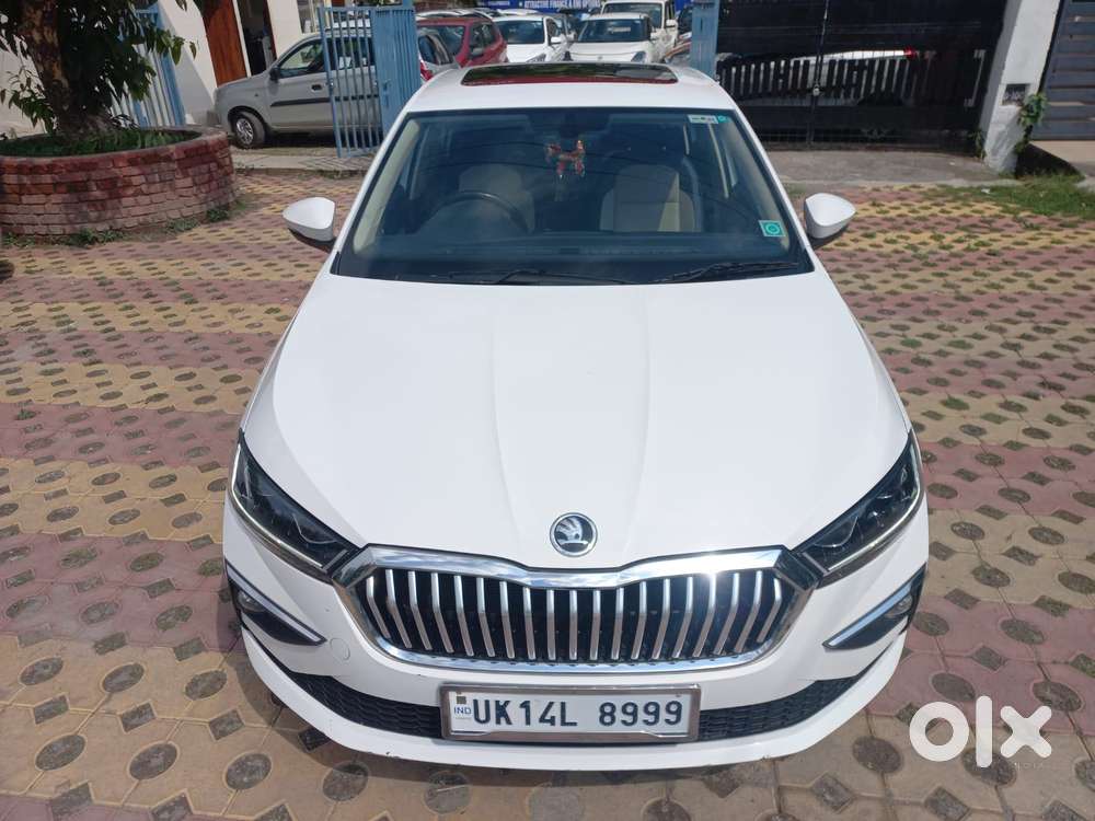 Skoda Slavia 1.0 Tsi Style, 2024, Petrol